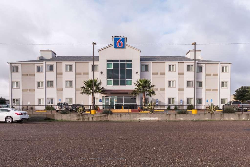Hotel 6-eagle Pass, Tx - Lakeside Eagle Pass